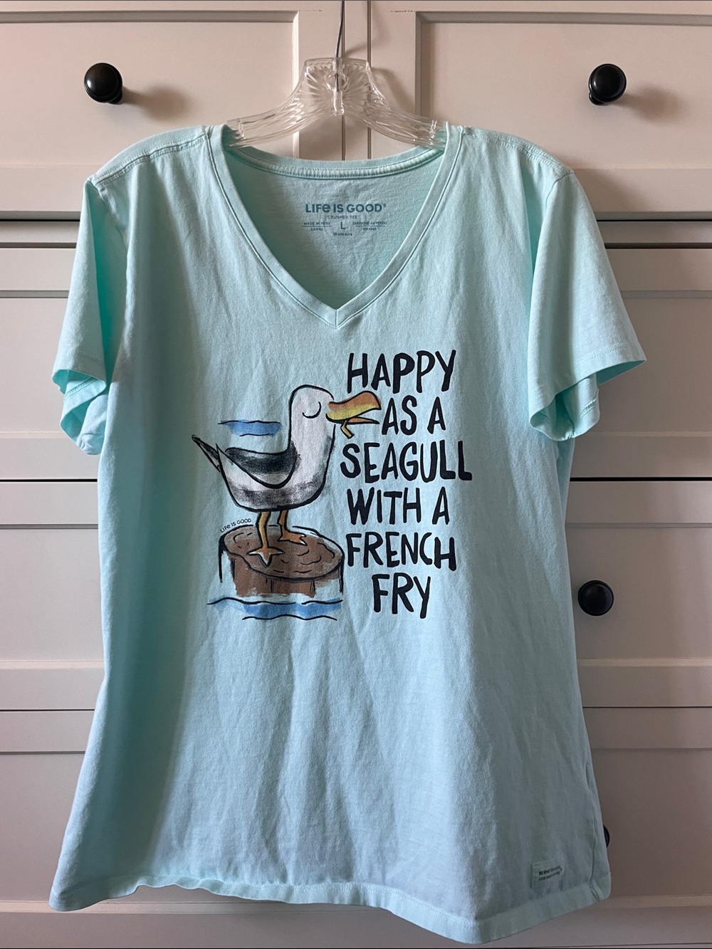 Life Is Good Women’s Light Blue Seagull Crusher V-Neck Short Sleeve Tee - Large